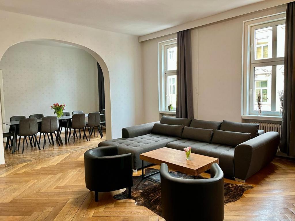 Beautiful City Centre Apartment فيينا المظهر الخارجي الصورة
